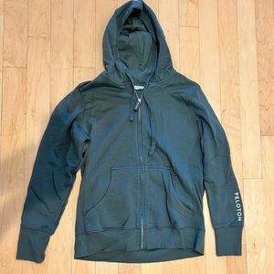 New w/o tags Ultimate Fleece zip hoodie